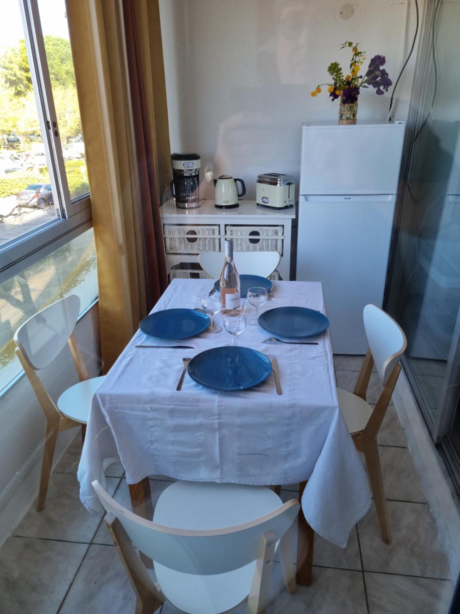 Superbe T2 Tout Confort 3 Etoiles, Entierement Renove Avec Piscine, Parking, Clim, Wifi, Netflix La Grande Motte Exterior foto