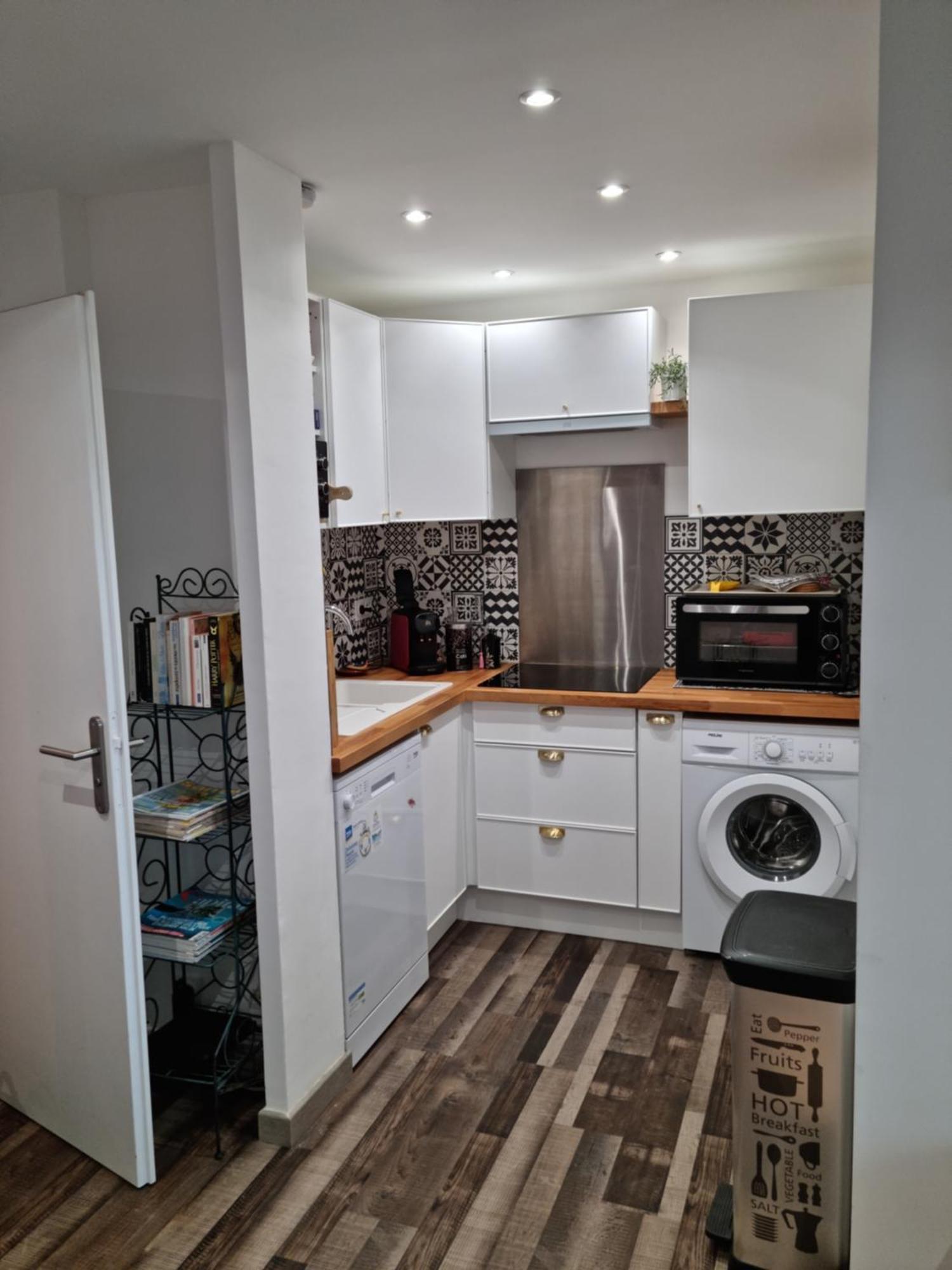 Superbe T2 Tout Confort 3 Etoiles, Entierement Renove Avec Piscine, Parking, Clim, Wifi, Netflix La Grande Motte Exterior foto